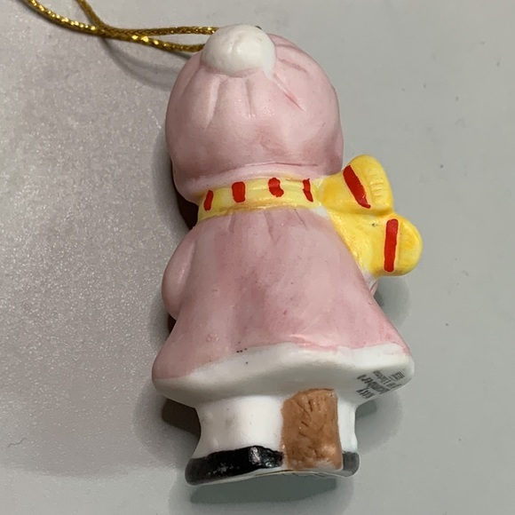 Kitty Cucumber Schmid The Snowball Fight Ornament Collection. 1989 Vintage boxed - Picture 15 of 16